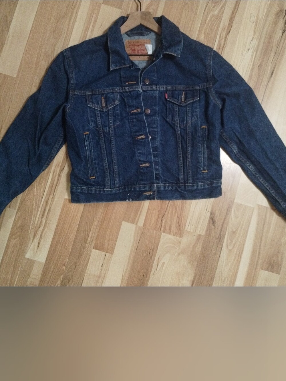 Levi Strauss Long Sleeve Dark Wash Jean Jacket Medium